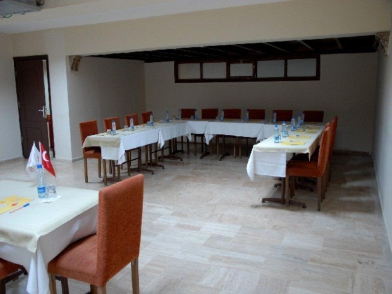 Resort Eken 4*