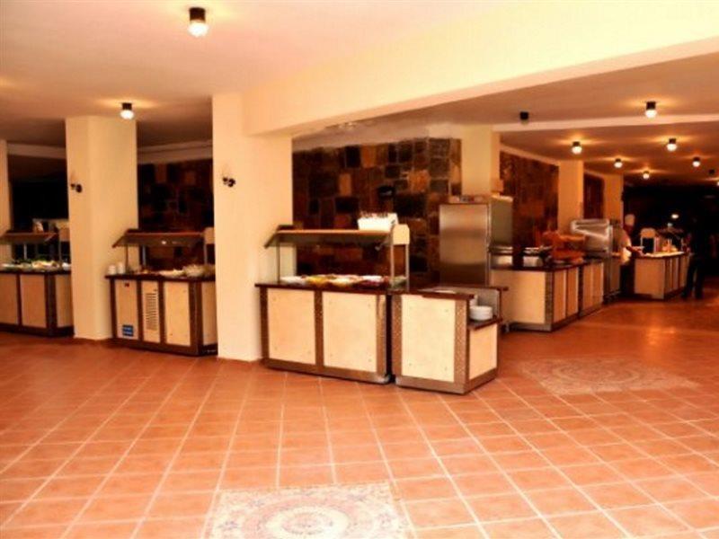 Hotel Royal Panacea 3*