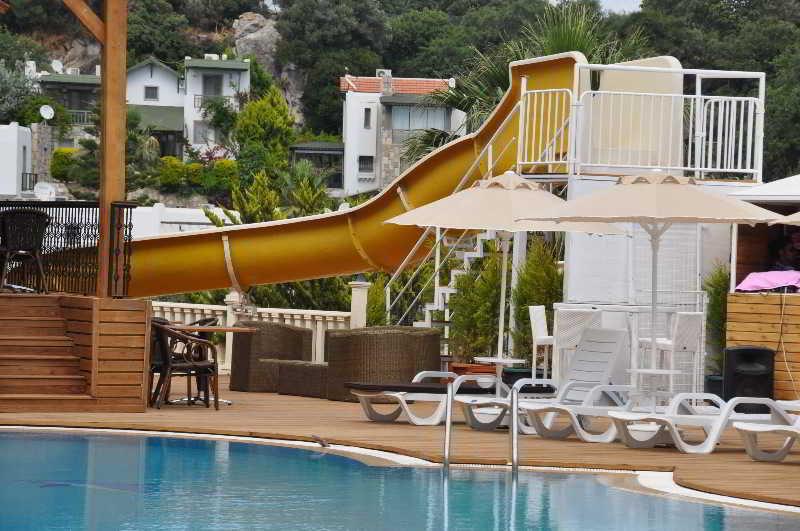 Poseidon 4*
