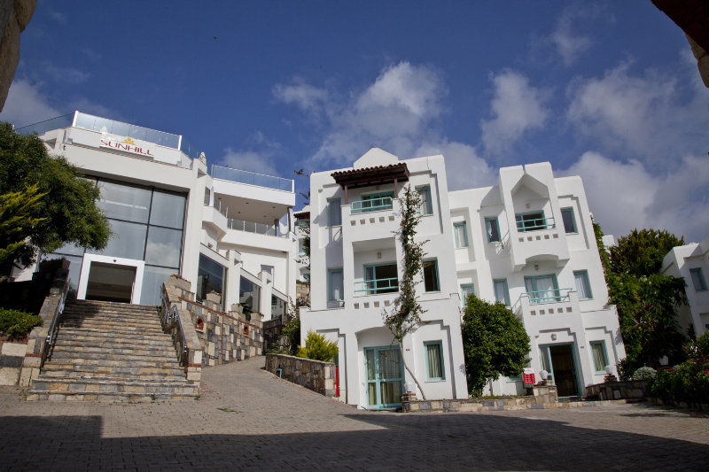 Sunhill Otel 4*