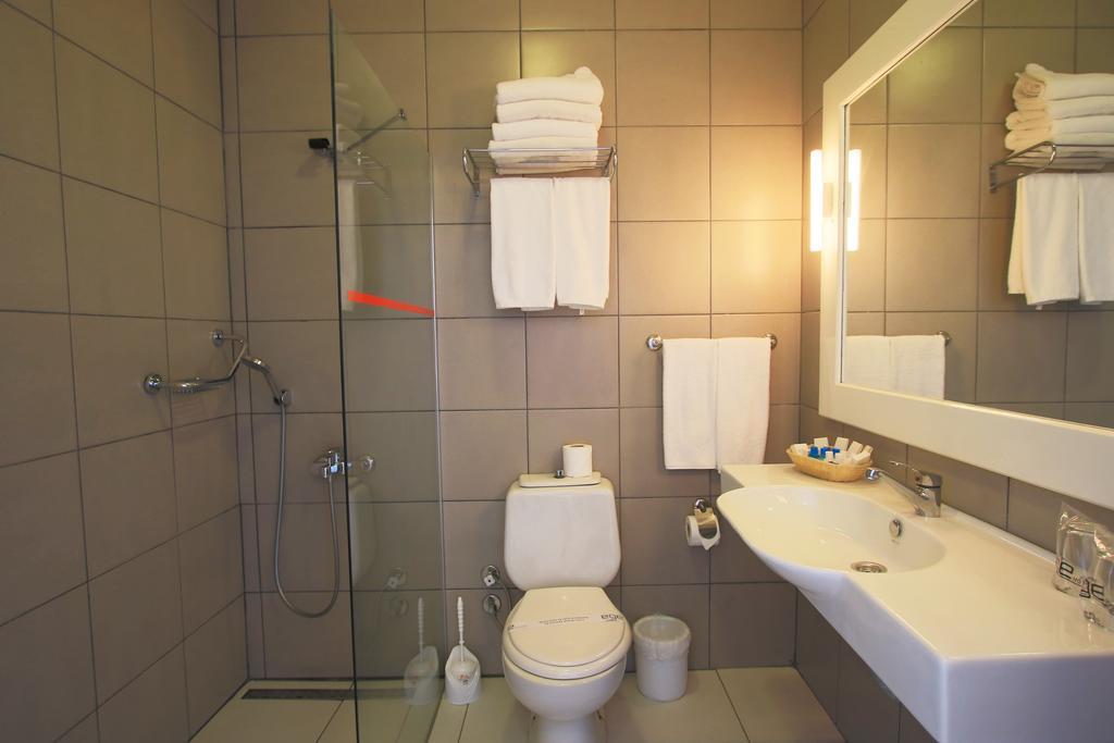Rexene Resort 4*
