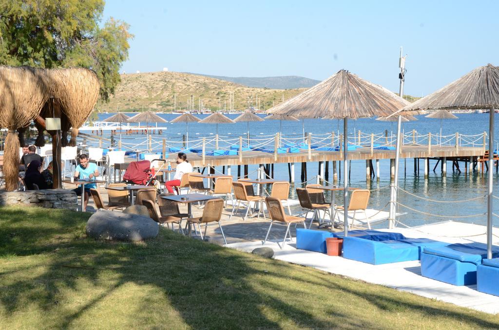 Resort Rexene