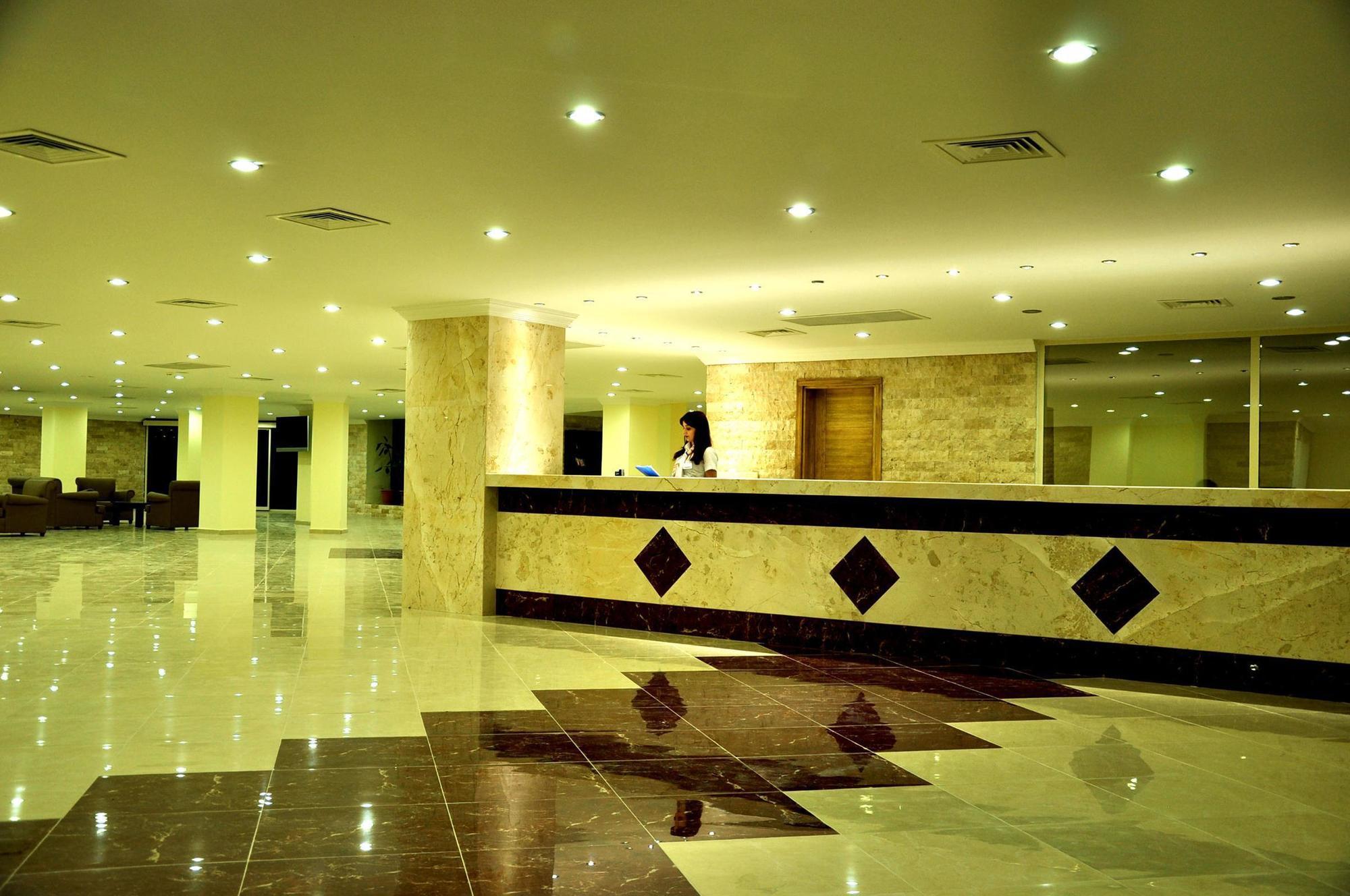Hotel Royal Panacea 3*
