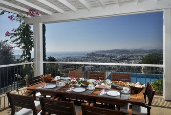 Hotel Regnum Escana