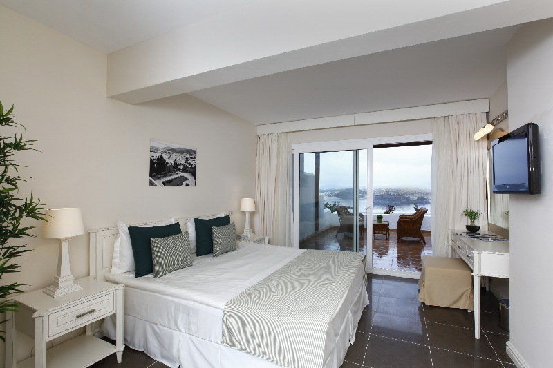 Manastir & Hotel 4*
