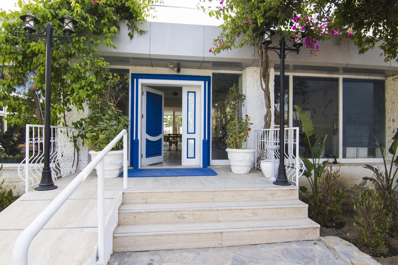 Otel Charm Beach 4*