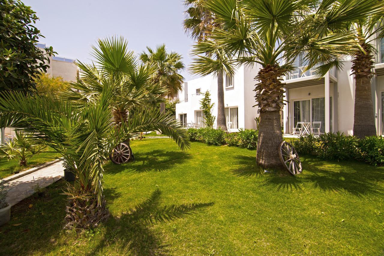 Charm Beach Otel 4*