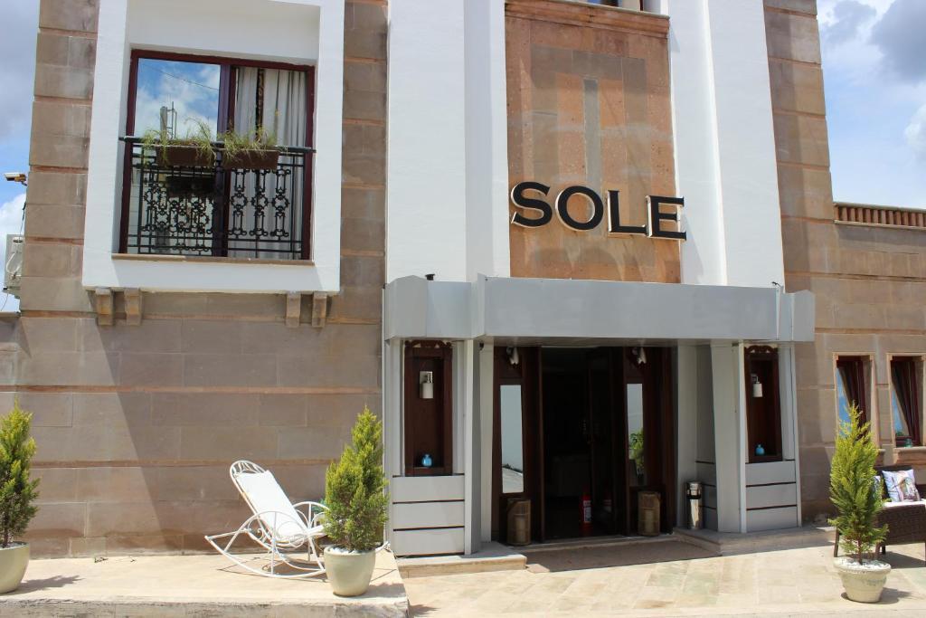 Sole & 3*