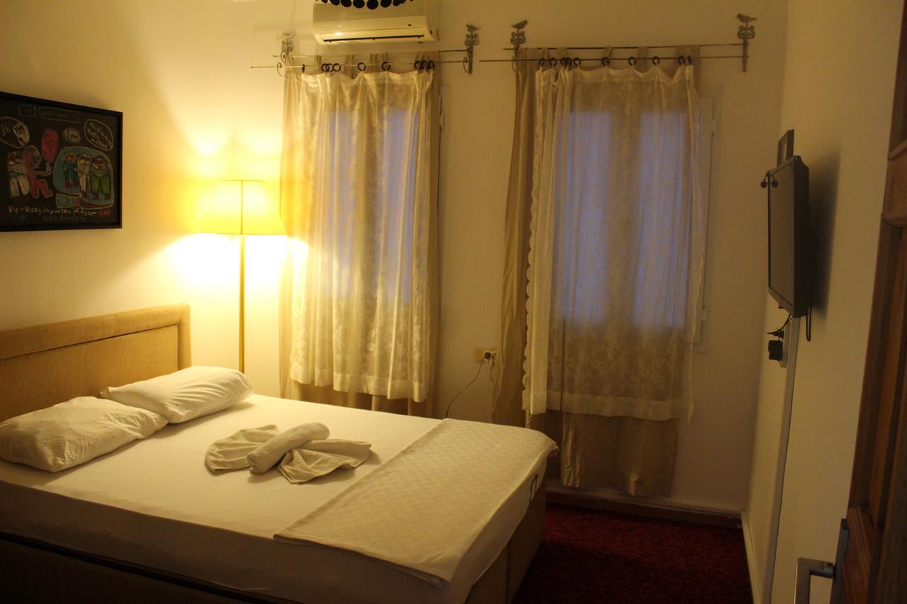 Oda ve Kahvaltı Gozde Deniz Boutique 3*