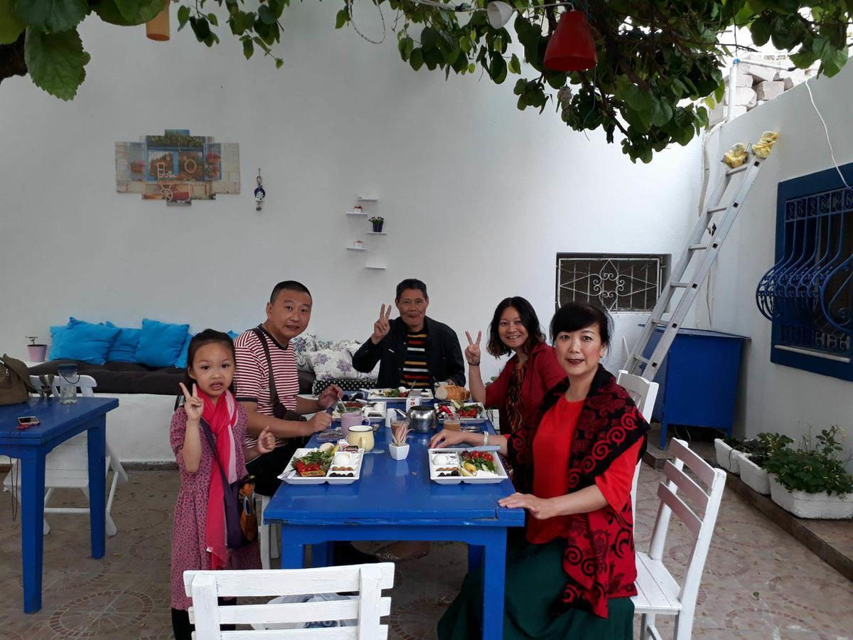 Merih Oda ve Kahvaltı