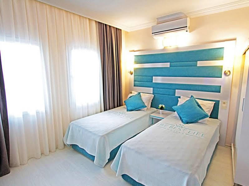 Bed & Breakfast The Life Center 3*