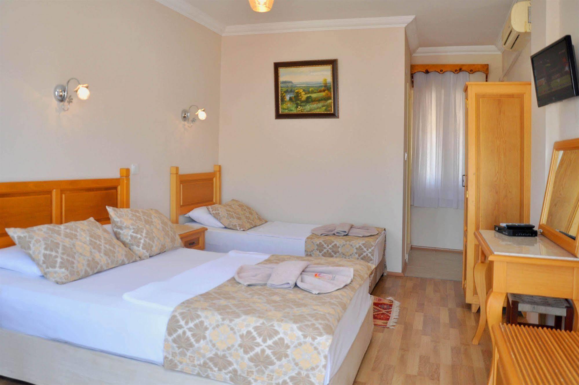 Can Hotel Hotel 2*