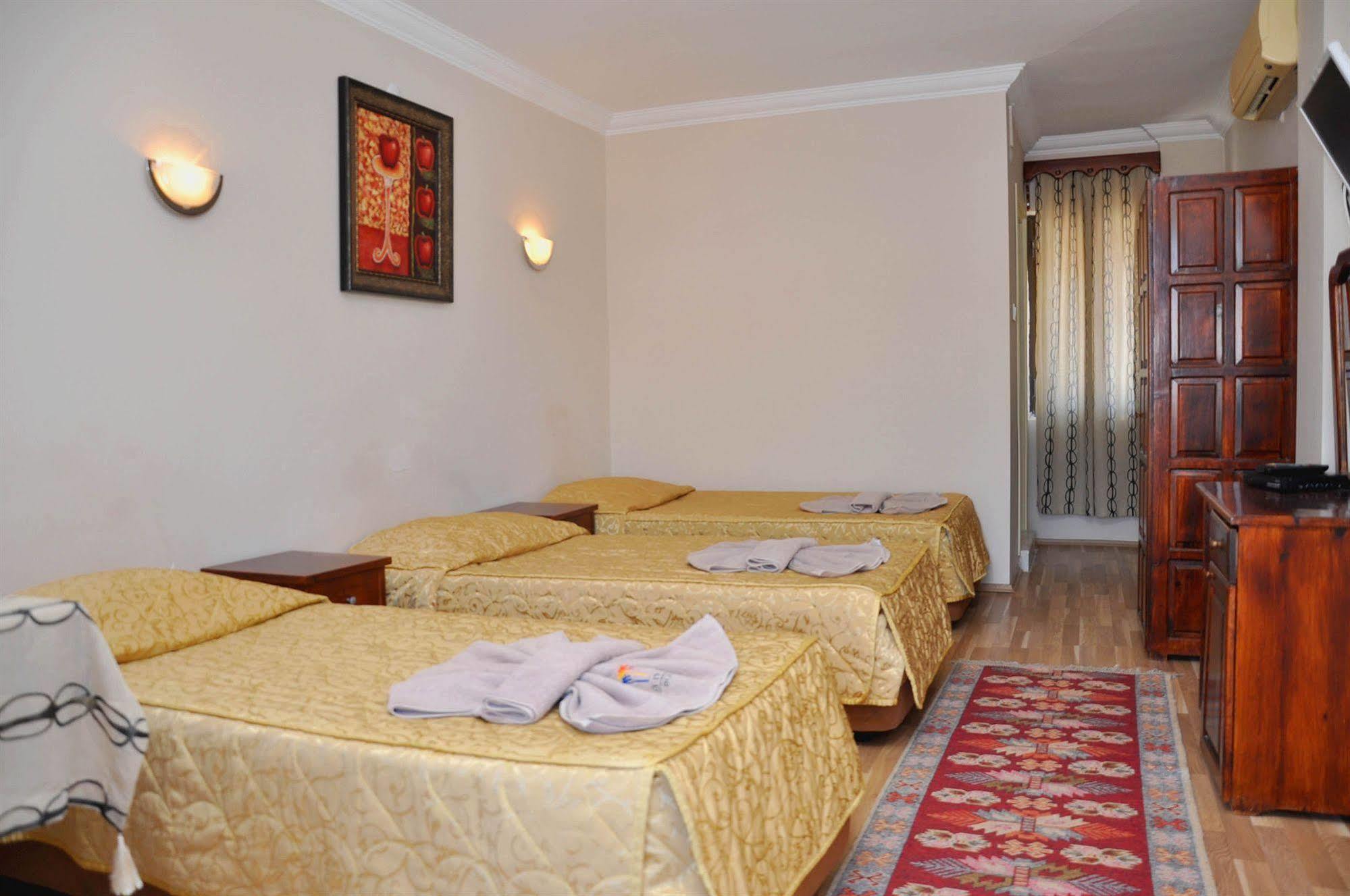 Can Hotel 2*