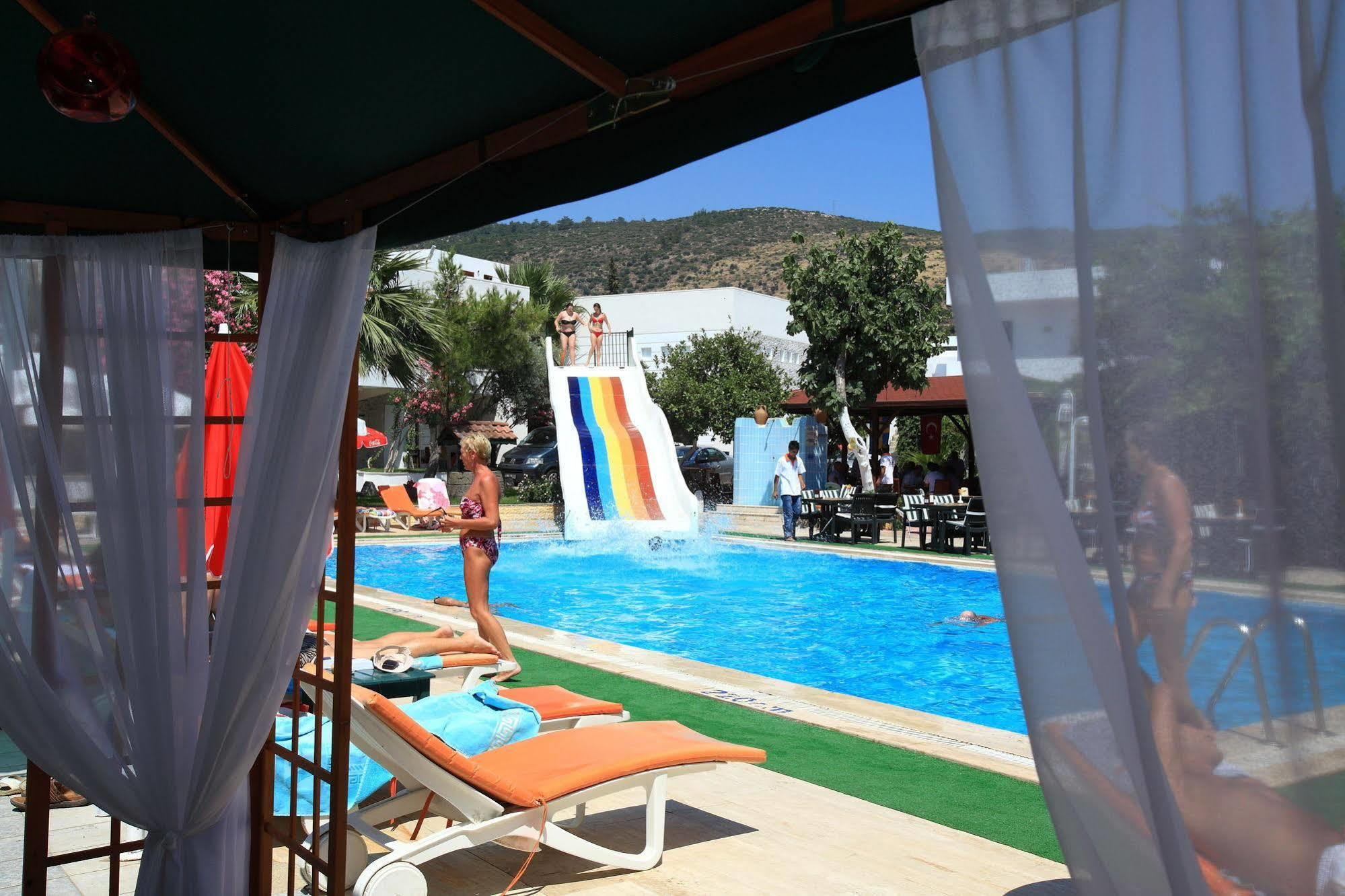 Delfi & Wellness Center Otel Bodrum