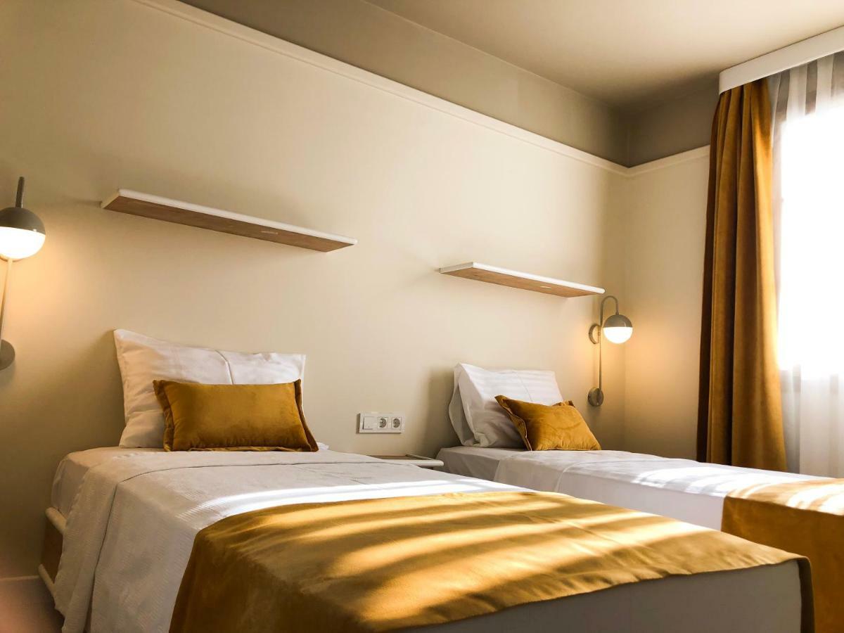 Hotel Guemuesluek