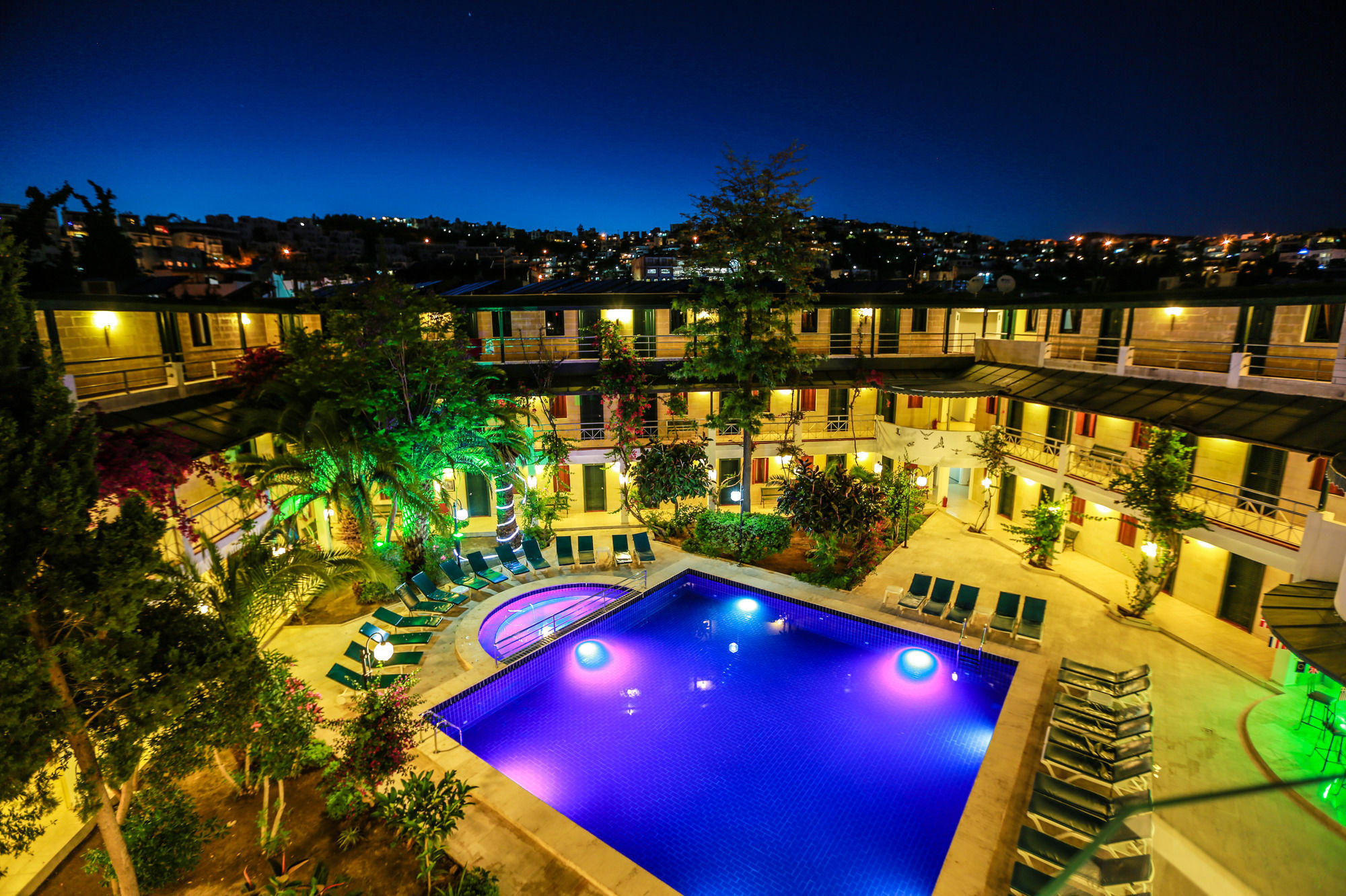 Skylife Hotel