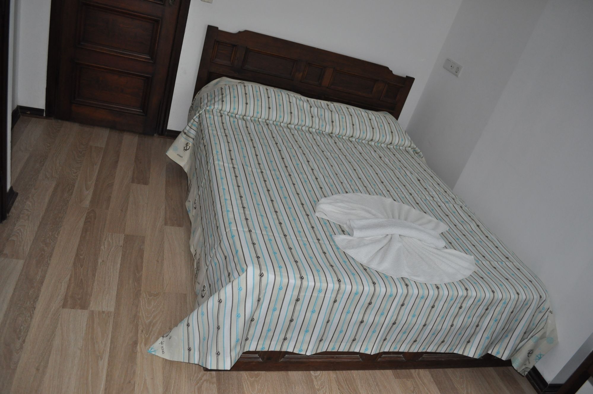 Dinç 3*