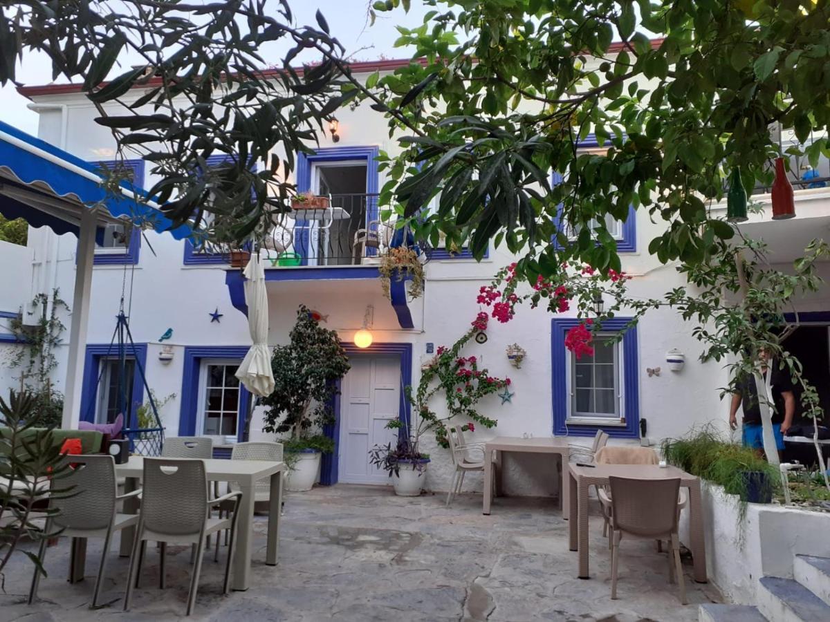 Zumrut Butik * Bodrum