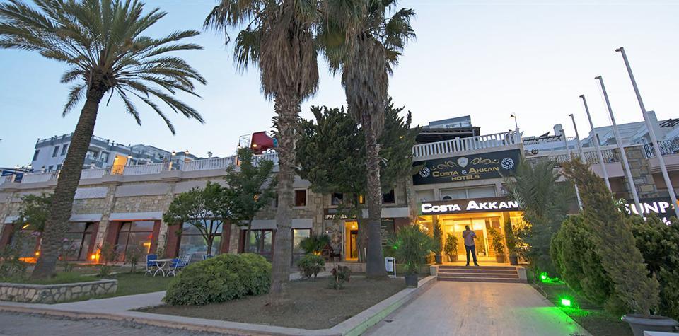 Poseidon Hotel 4*
