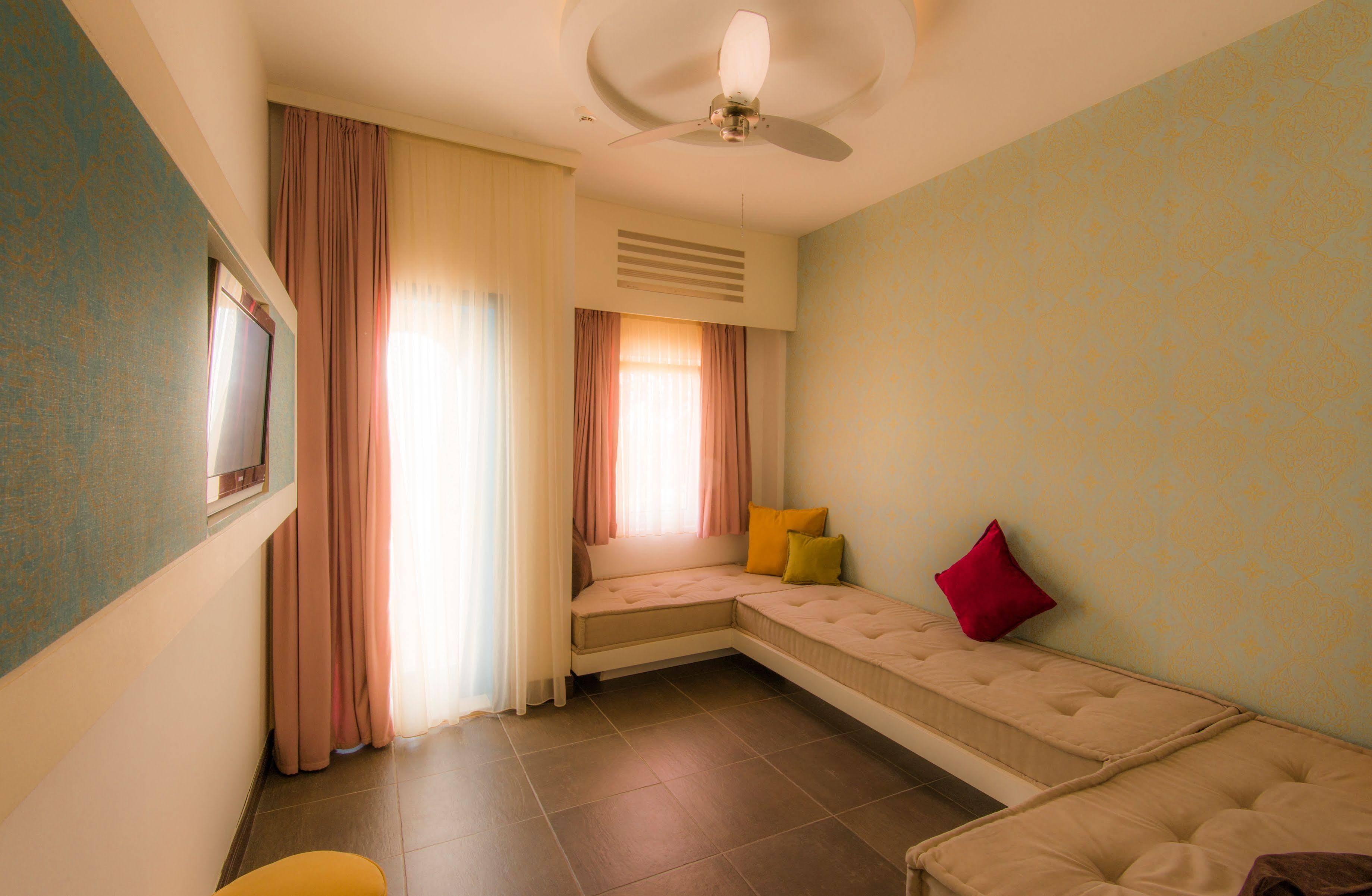 Hotel La Local Yalikavak