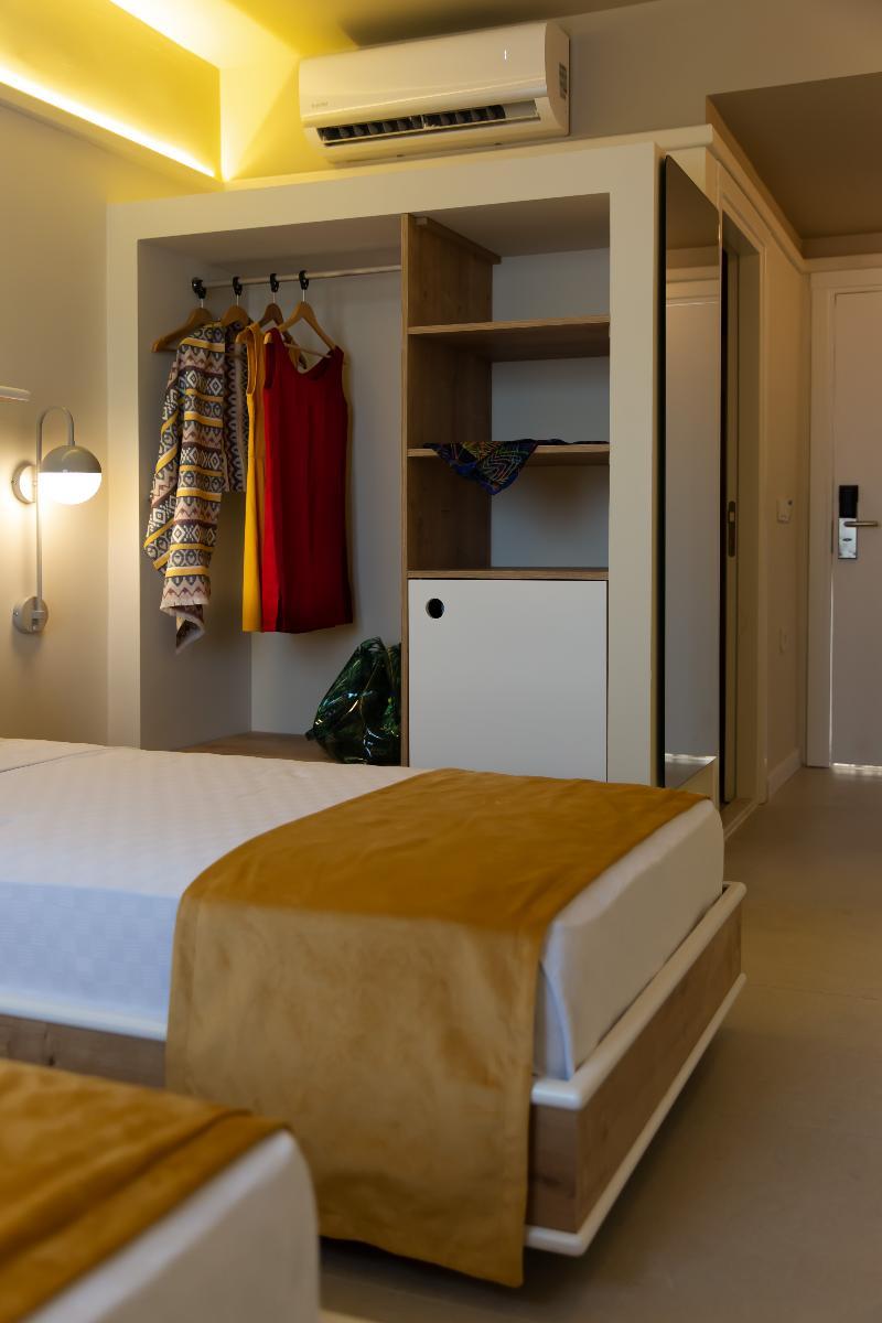 Hotel Guemuesluek 3*