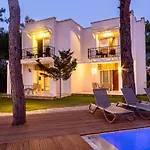 Secret Life Hotel