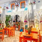 Bodrum Sade Pension