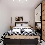 Brand New 2 Bedroom Modern Flat In Bodrum Center