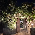 Umayra Boutique Hotel