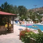 Hadi Apartments