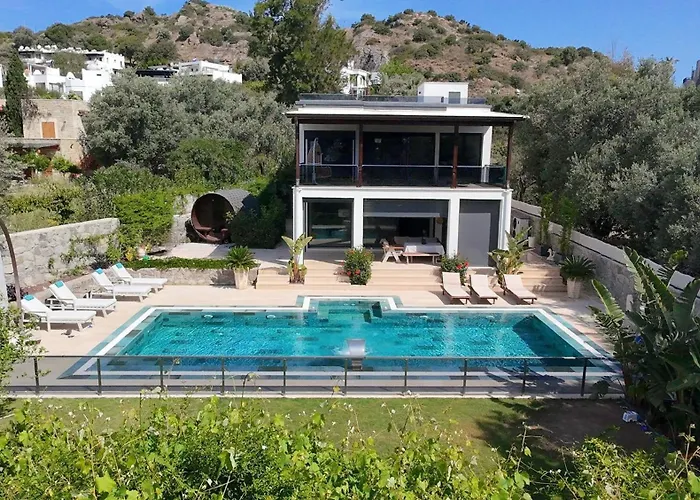 Sea View Villa In Most Upscale Yalikavak