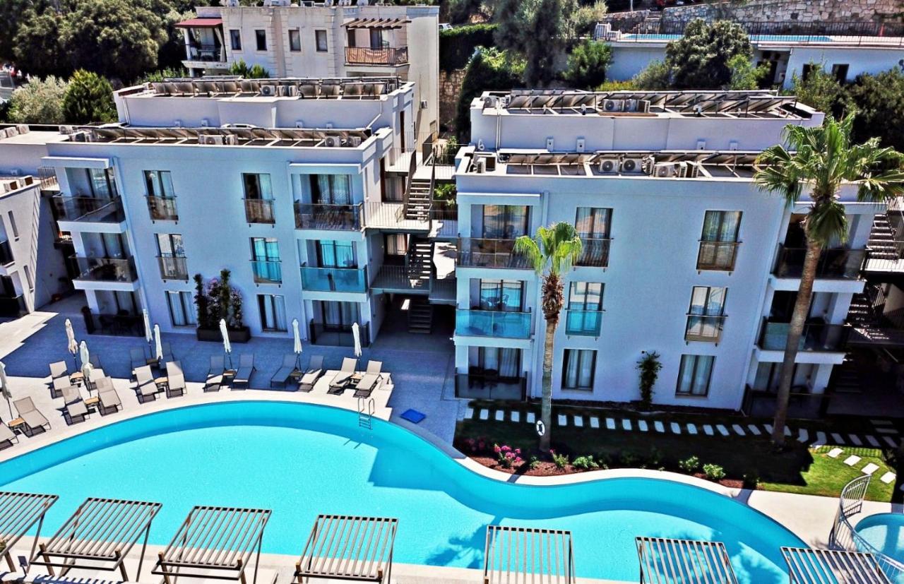 Queen Residences &