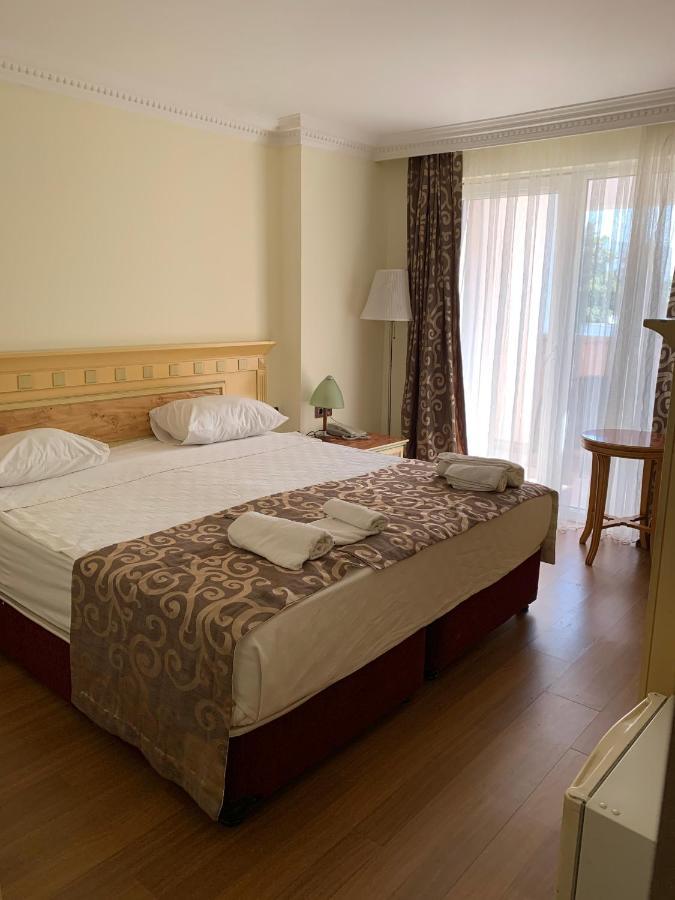 La Chance And Hotel 2*