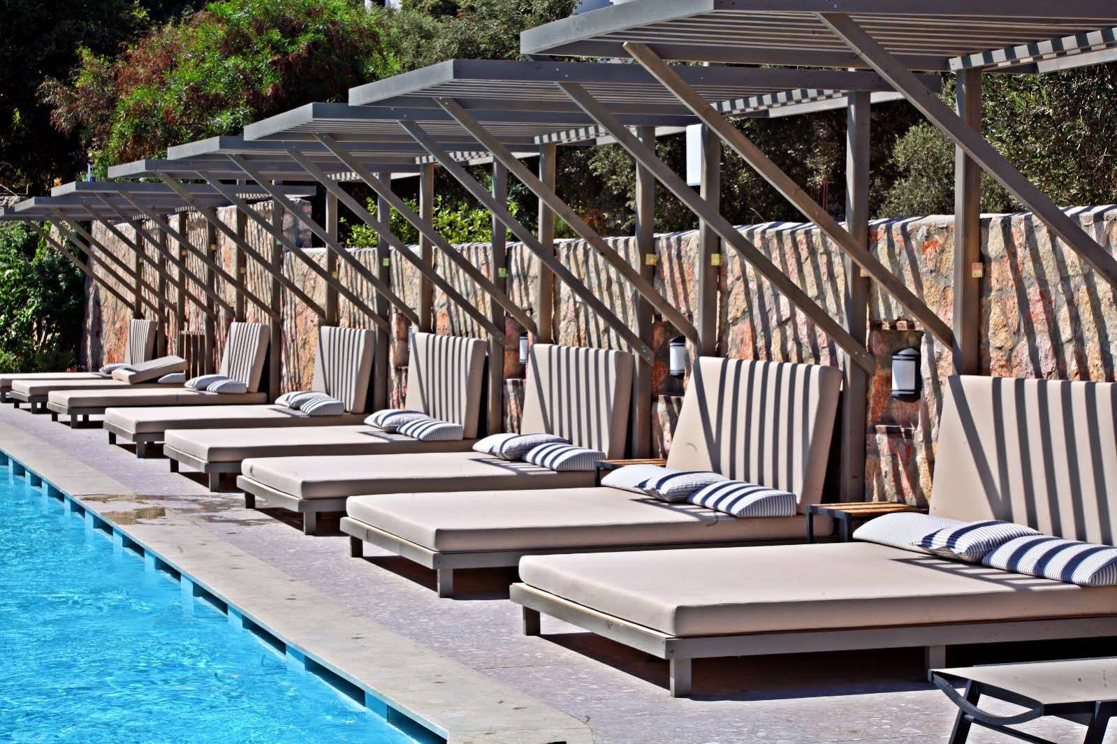 Aparthotel Queen Residences &