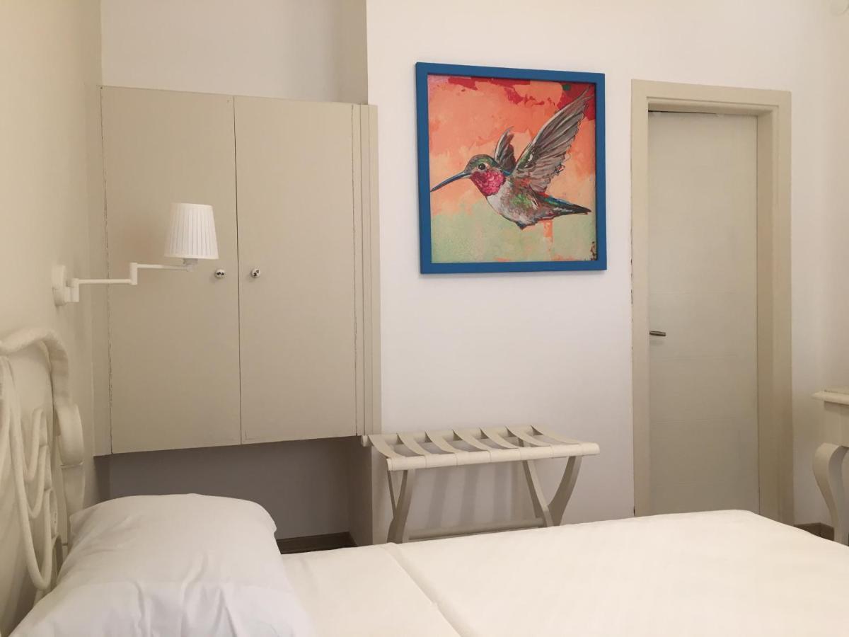 Sade Hotel