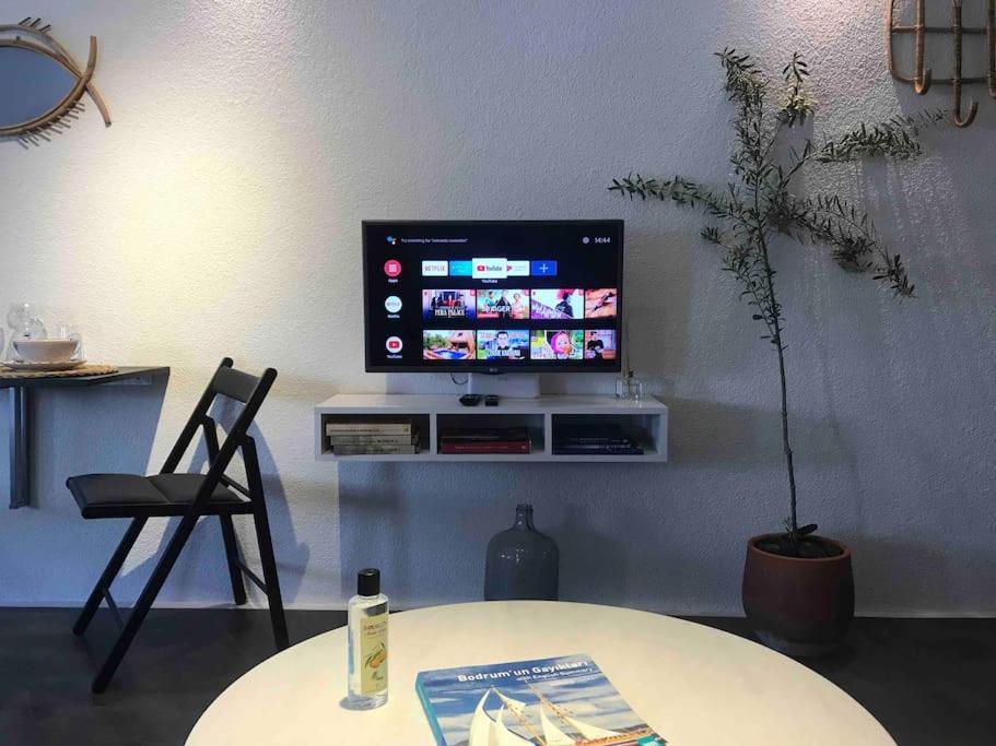Apartment K Studio