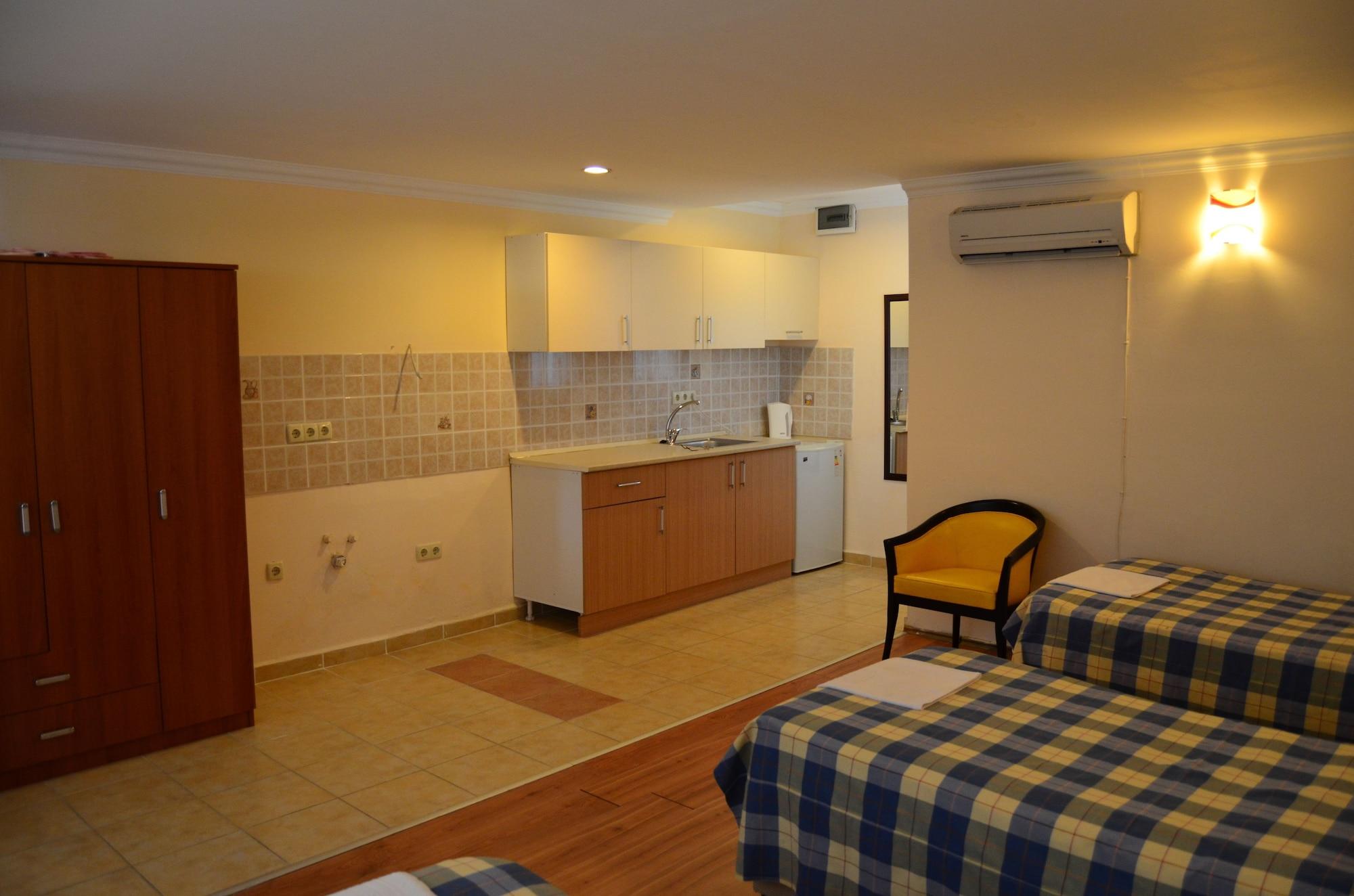 Kavala Otel