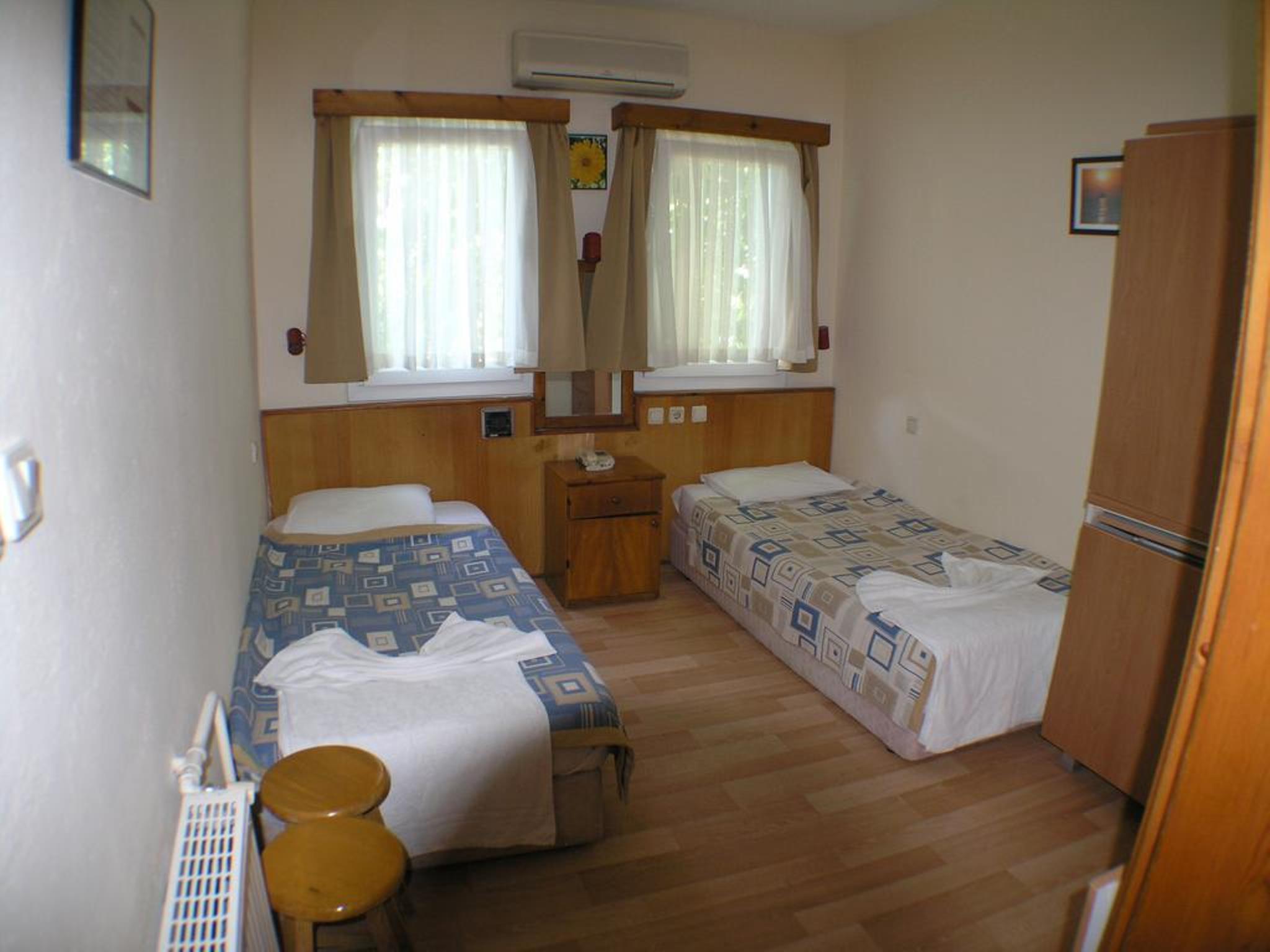 Kavala Otel *