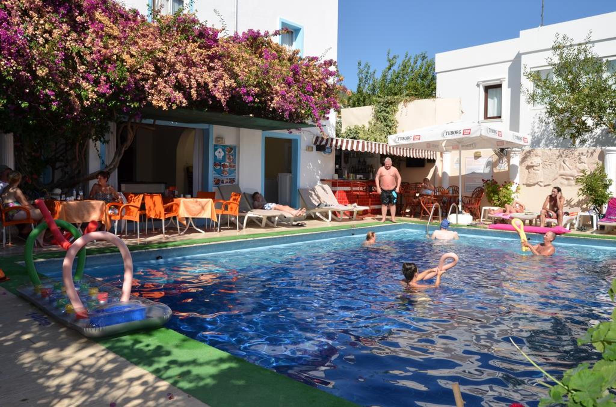 Kavala Otel