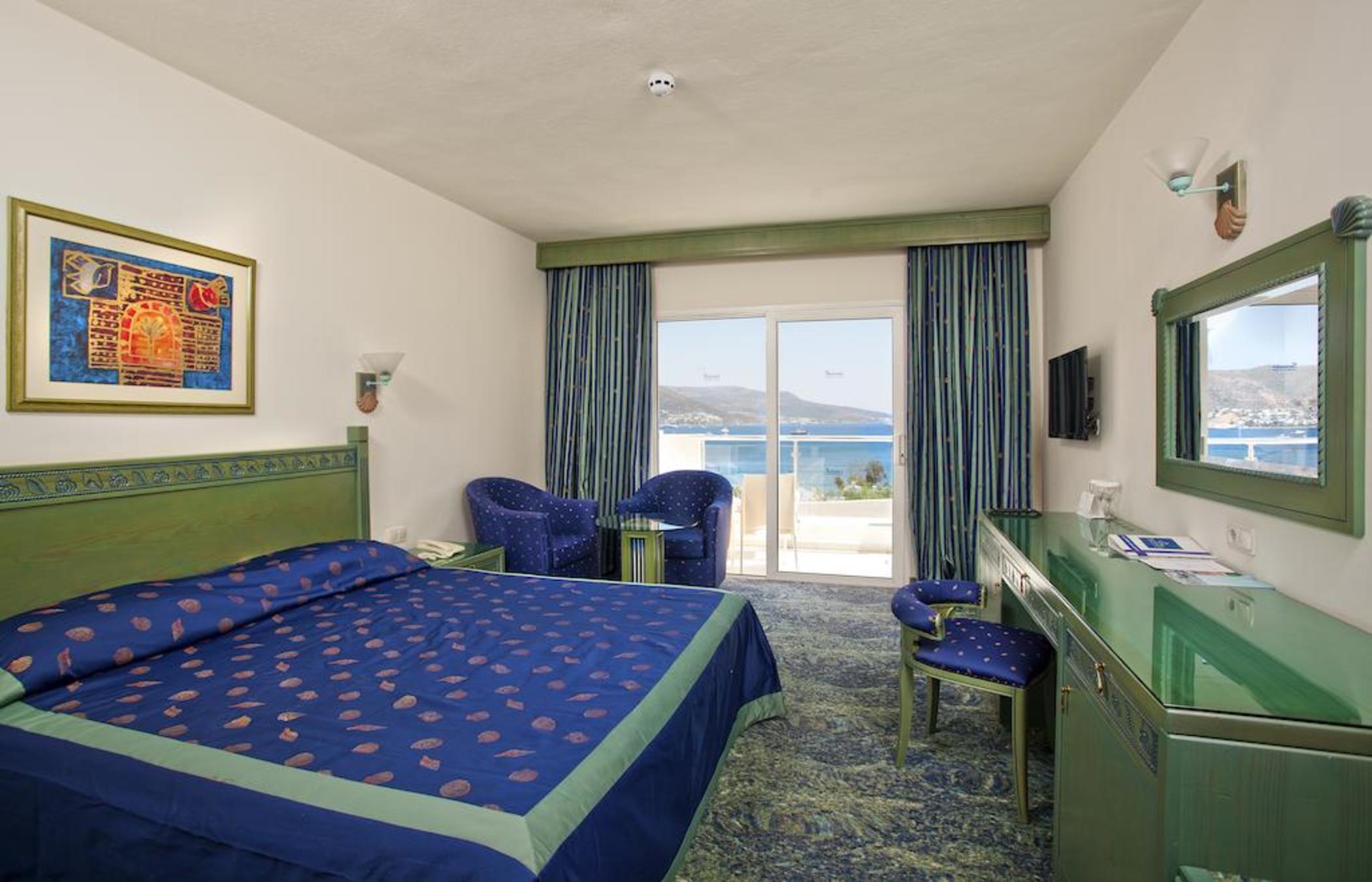 Salmakis & Resort 5*