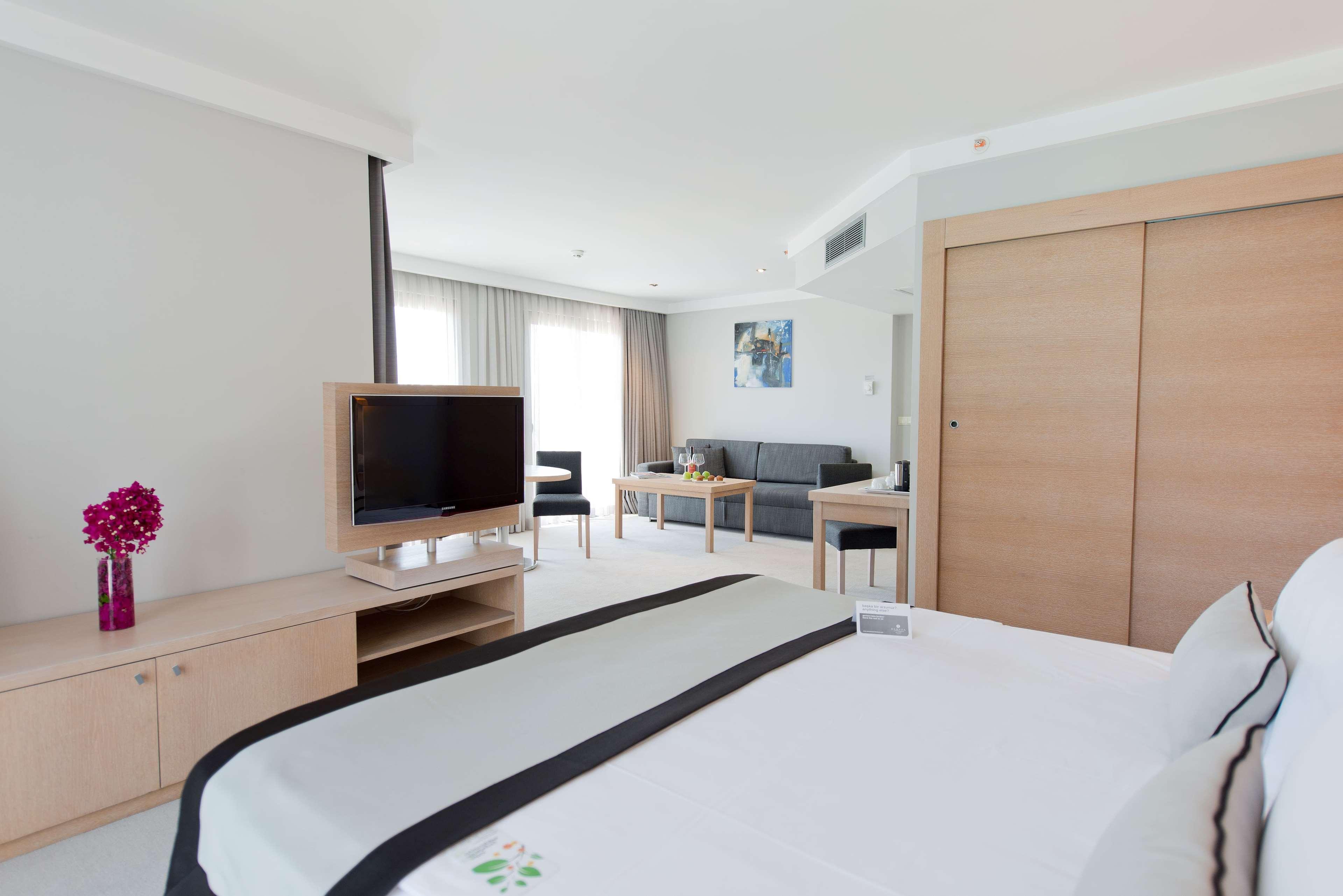 Hotel Ramada By Wyndham Bodrum