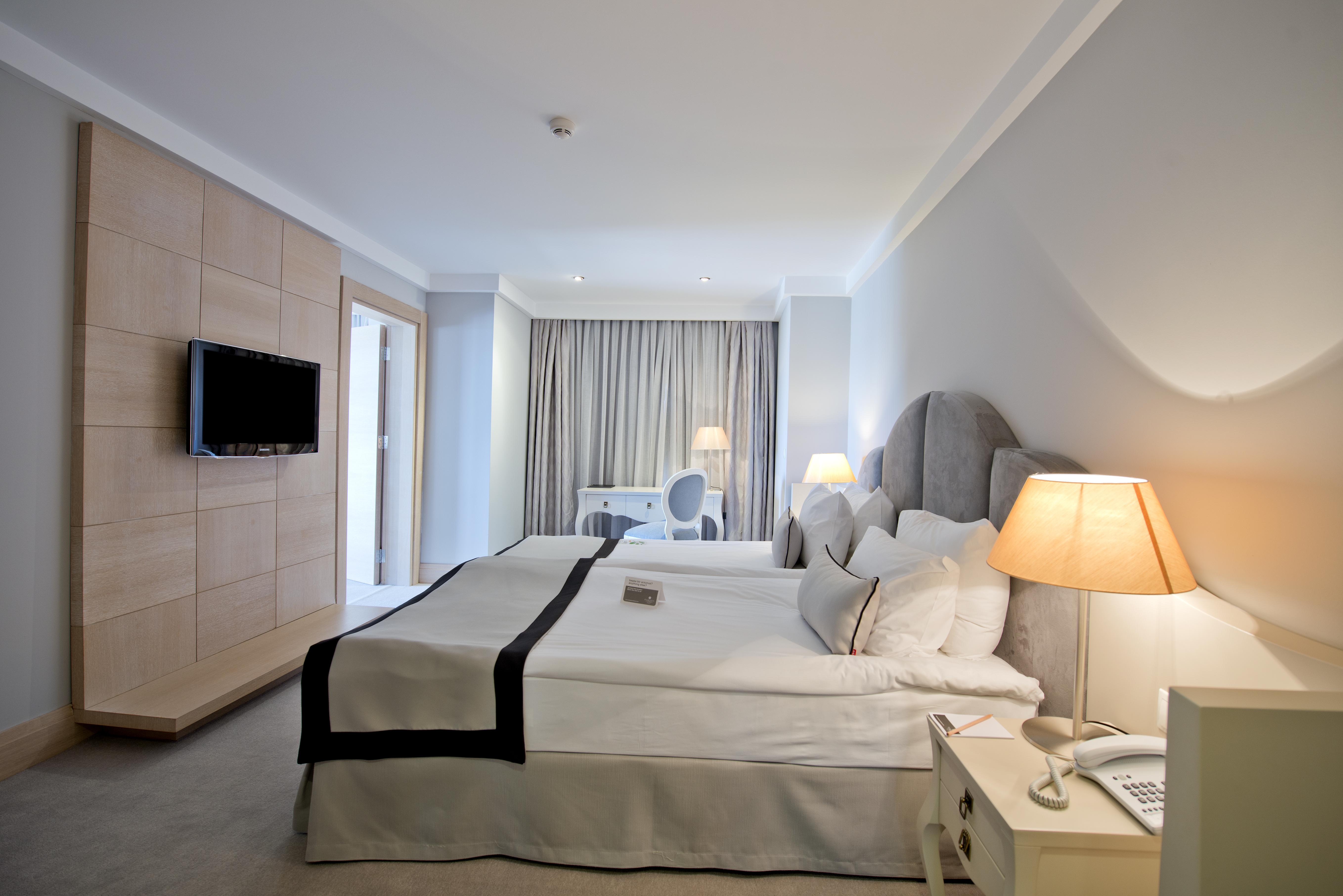 Ramada By Wyndham Bodrum 5*