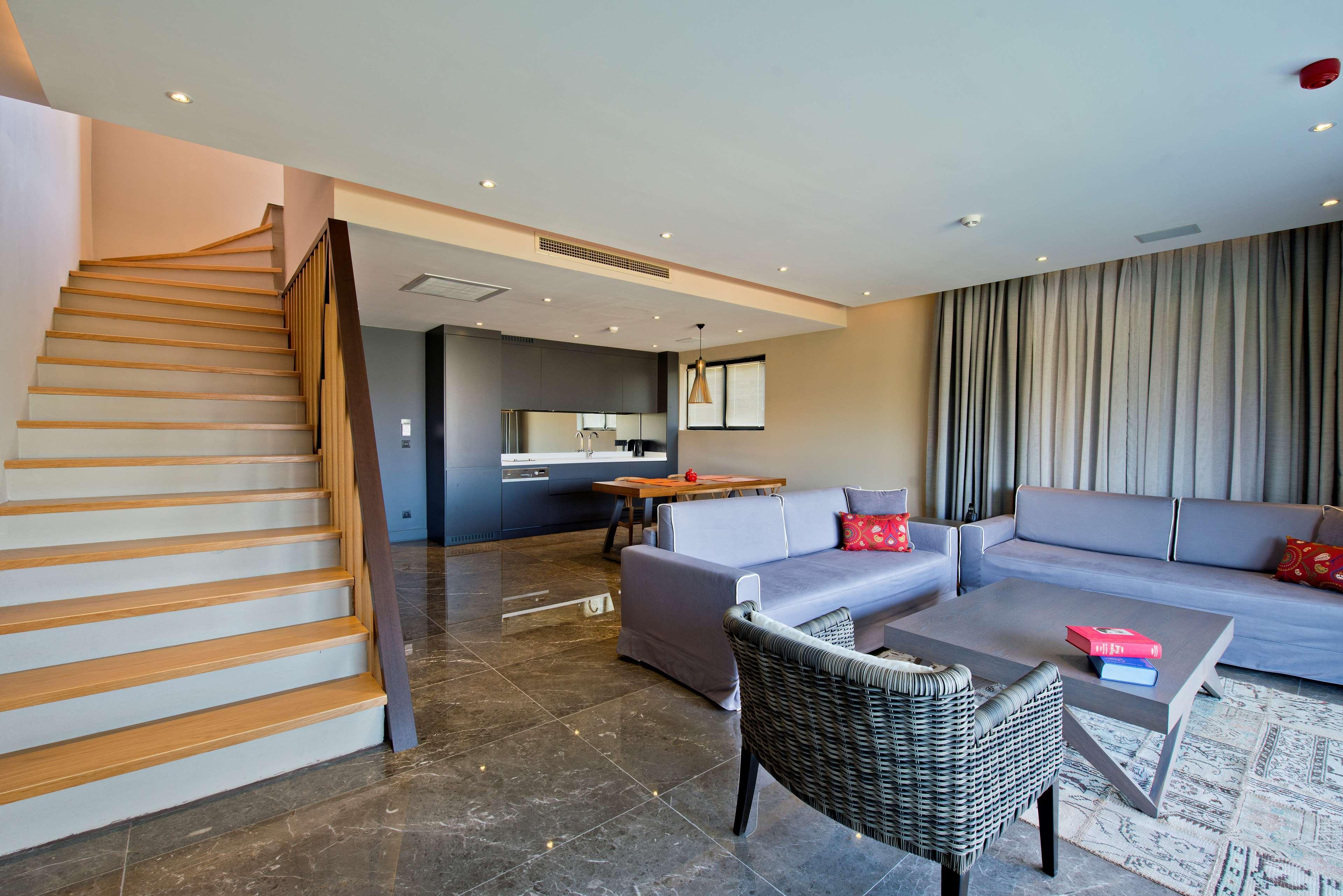Ramada By Wyndham Bodrum 5*