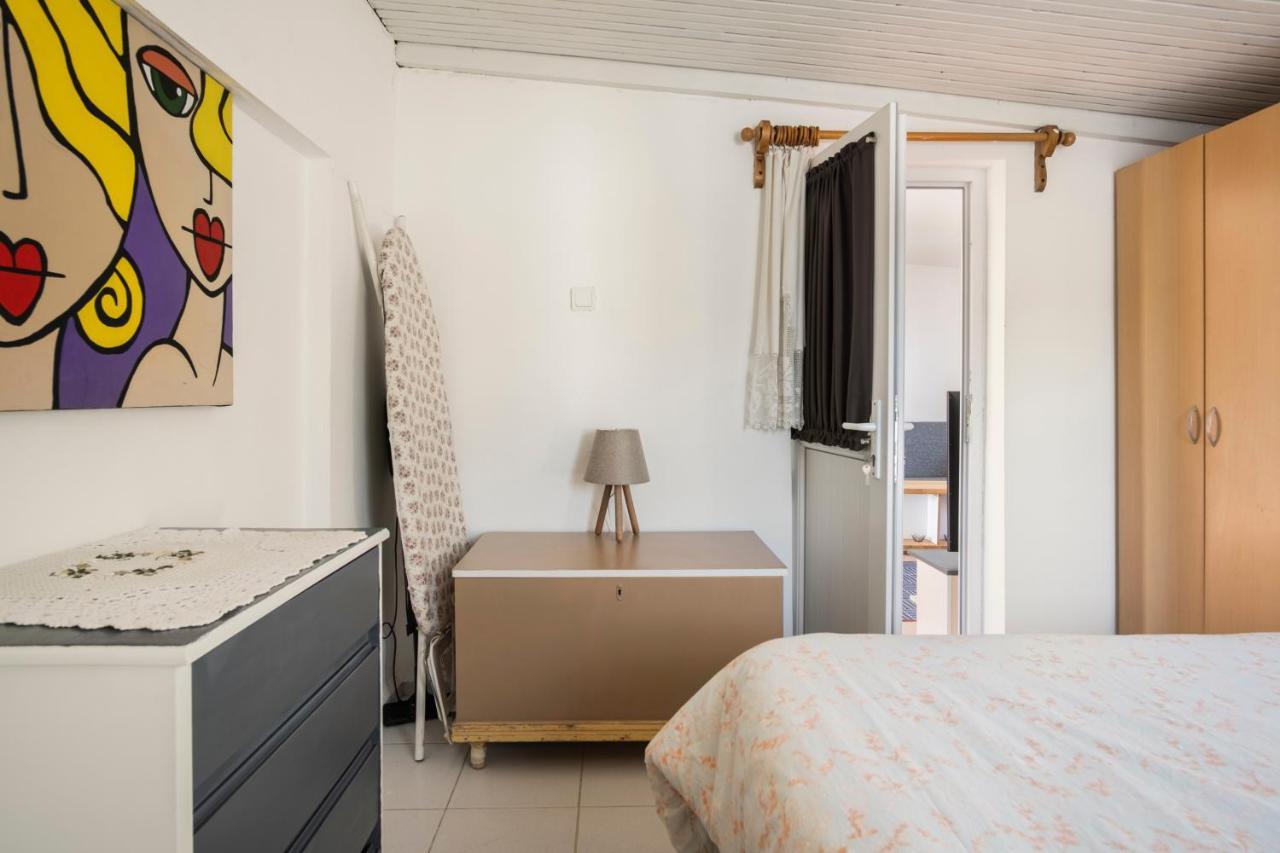 Central, Cozy, 15 Min Walk To The Beach, Fast Wi-fi, Free Parking, 4ppl Bodrum