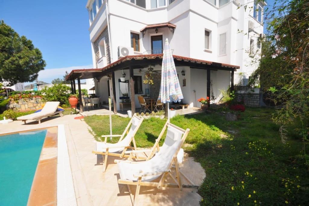 Merkezde Muestakil Havuzlu Bodrum