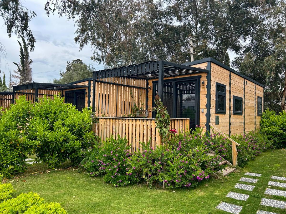 Hotel Bitez Tinyhouse