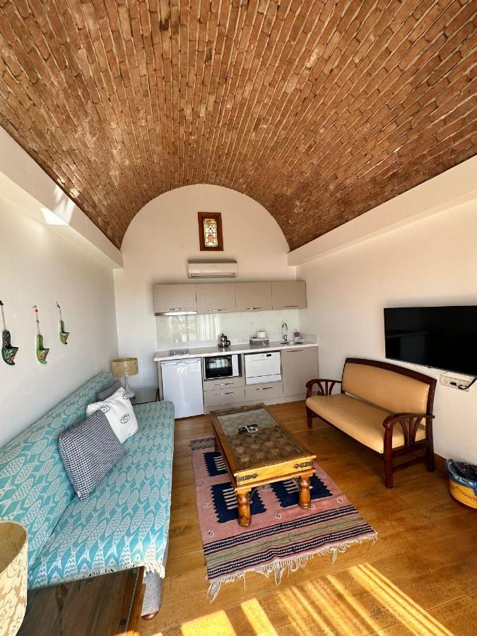 Munahan Oda ve Kahvaltı