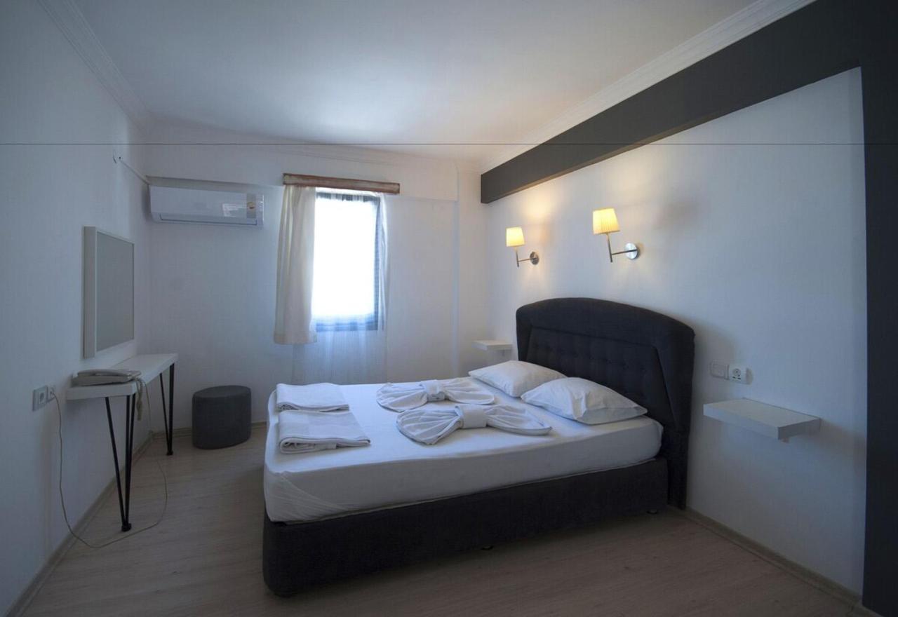 Smart Hotel *