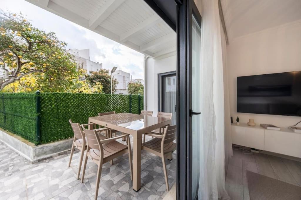 Apartment Brand New 2 Bedroom Modern Flat In Center
