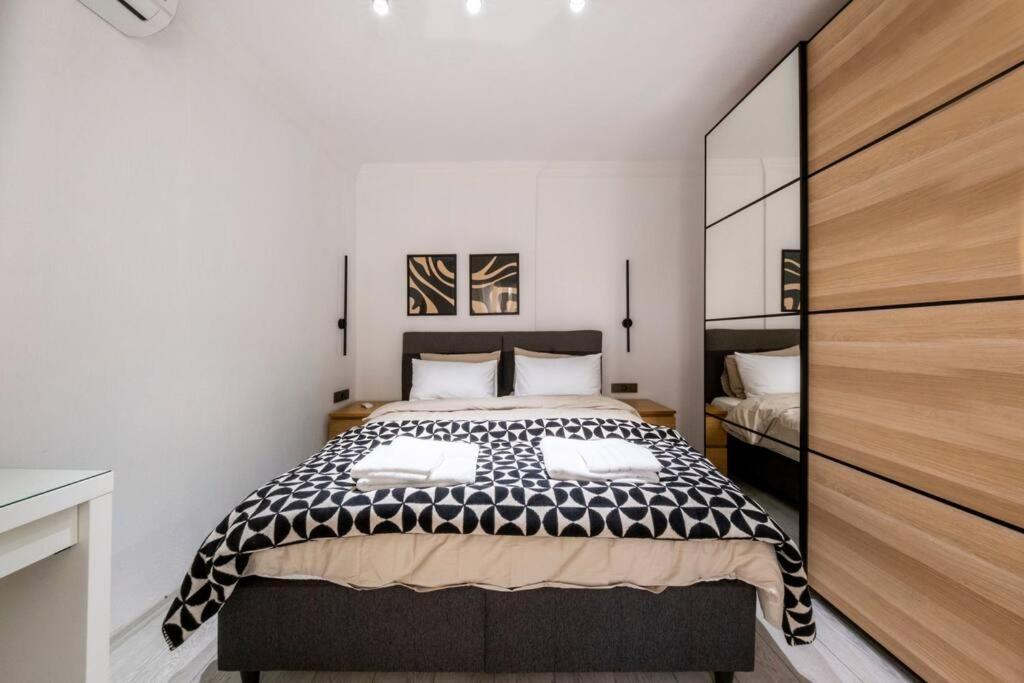 Apartment Brand New 2 Bedroom Modern Flat In Center *
